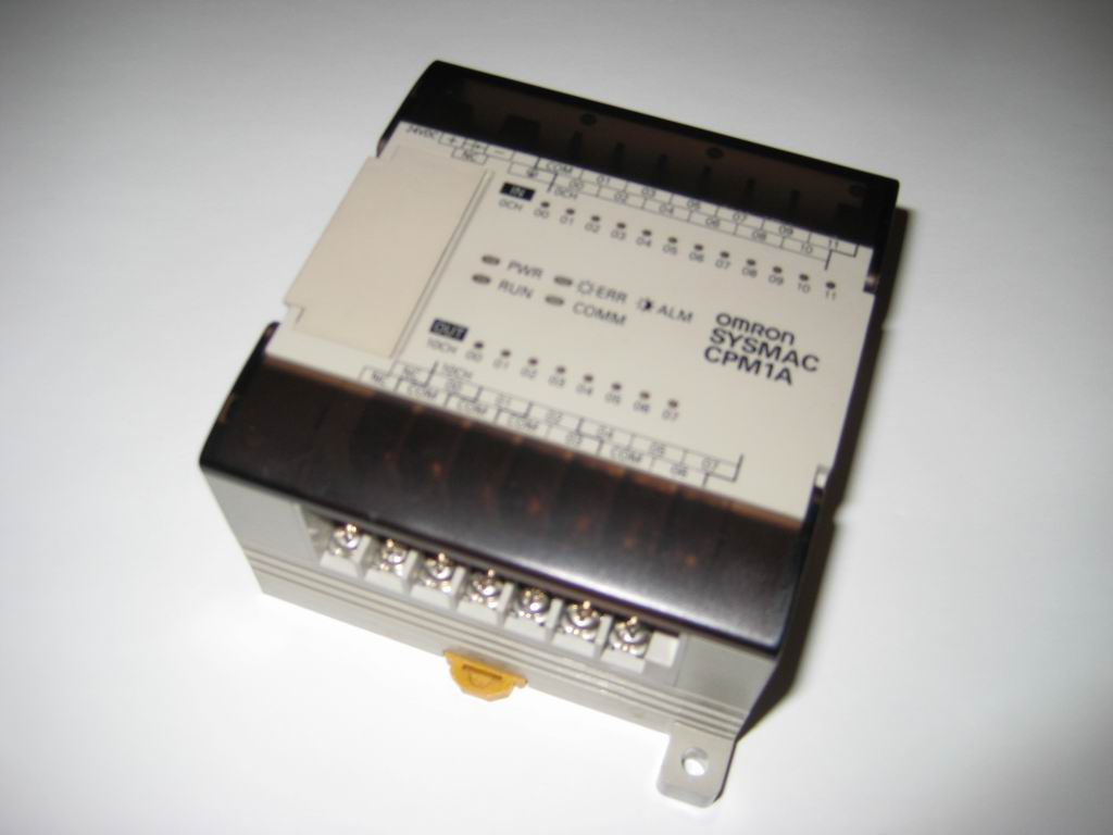 OMRON CPM1A-20CDR-D
